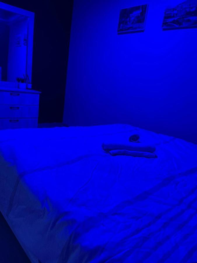 חדרי לייבל Label Rooms Blue & Red Tiberias Eksteriør billede